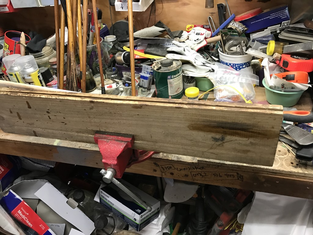 My "universal hickory shaft device" secured in my vice